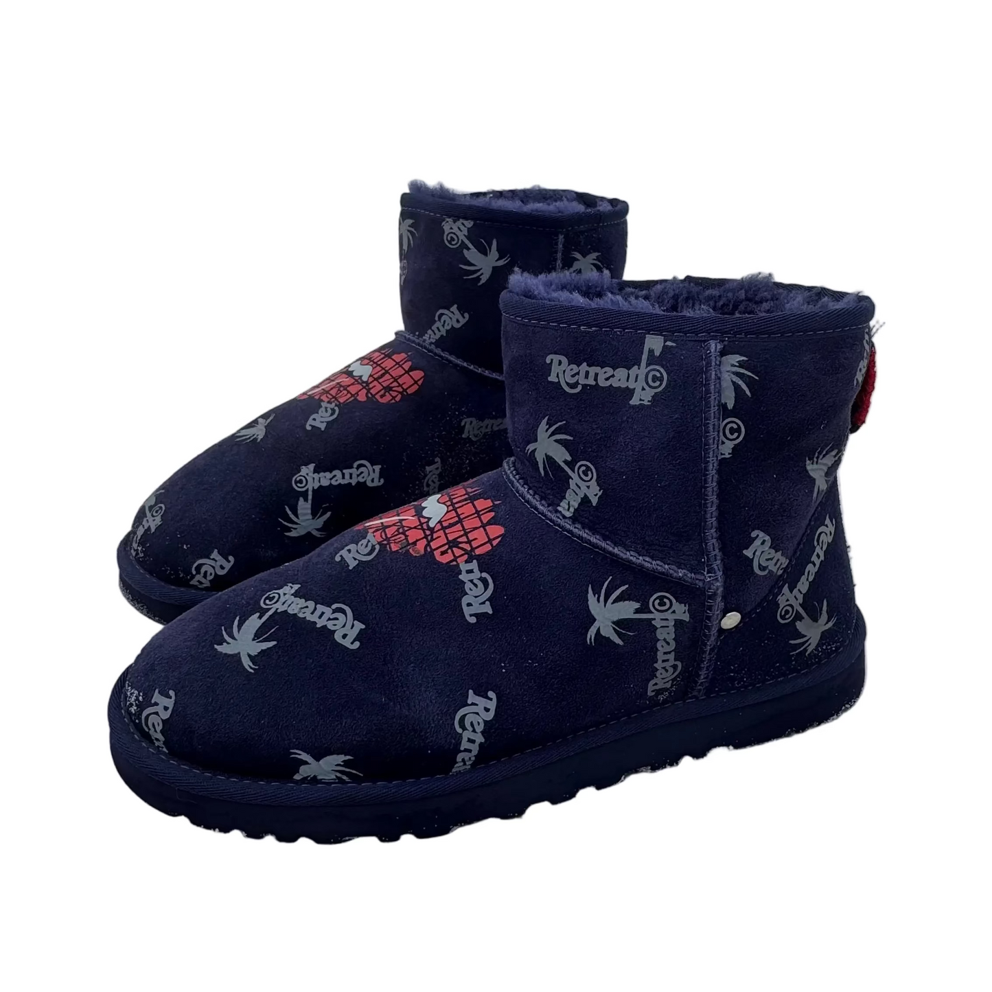 UGG x STARVING ARTIST RETREAT  - CLASSIC MINI - 10M
